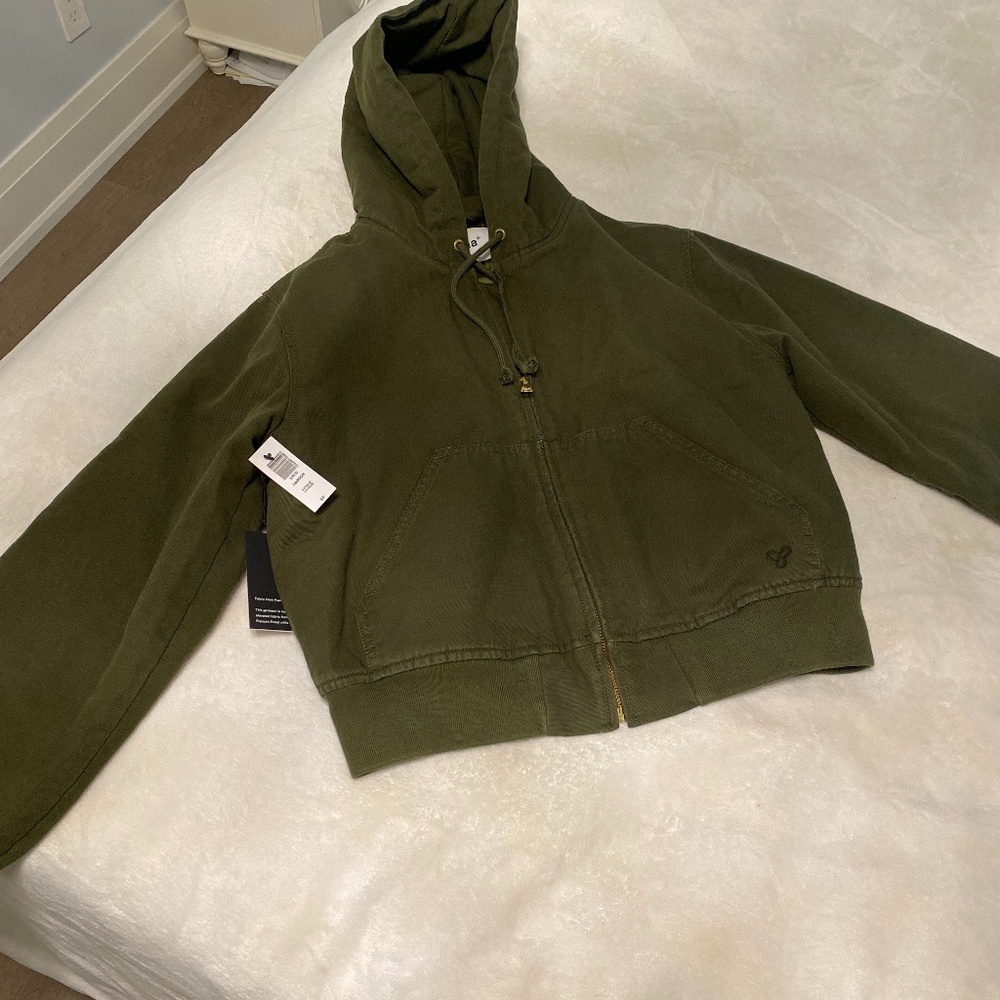 ARITZIA TNA HANSON JACKET SIZE SMALL